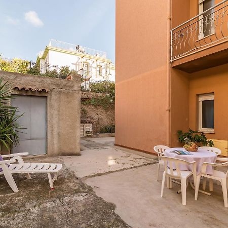 Casa Giovanni Cala Gonone Eksteriør bilde