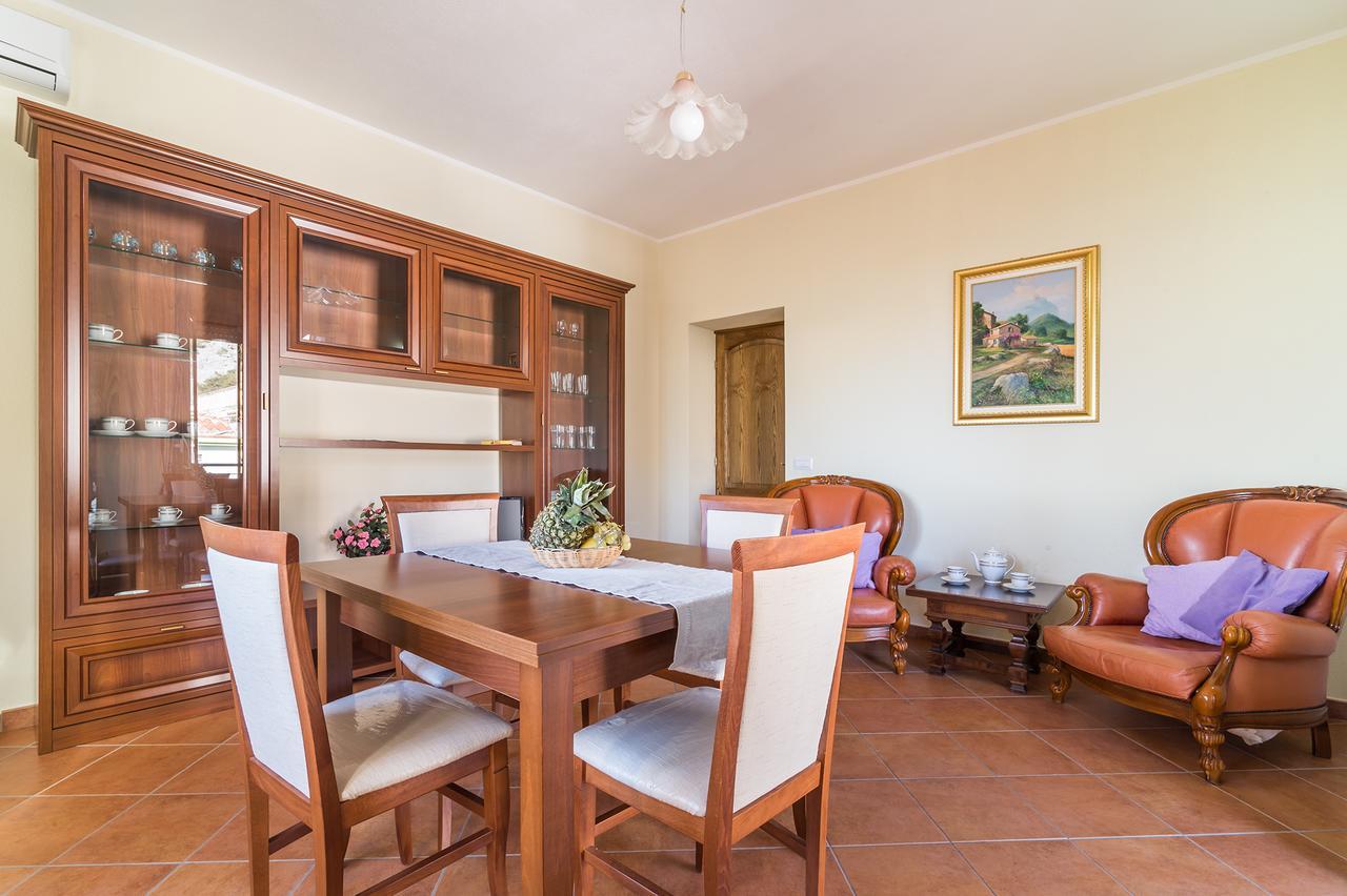 Casa Giovanni Cala Gonone Eksteriør bilde