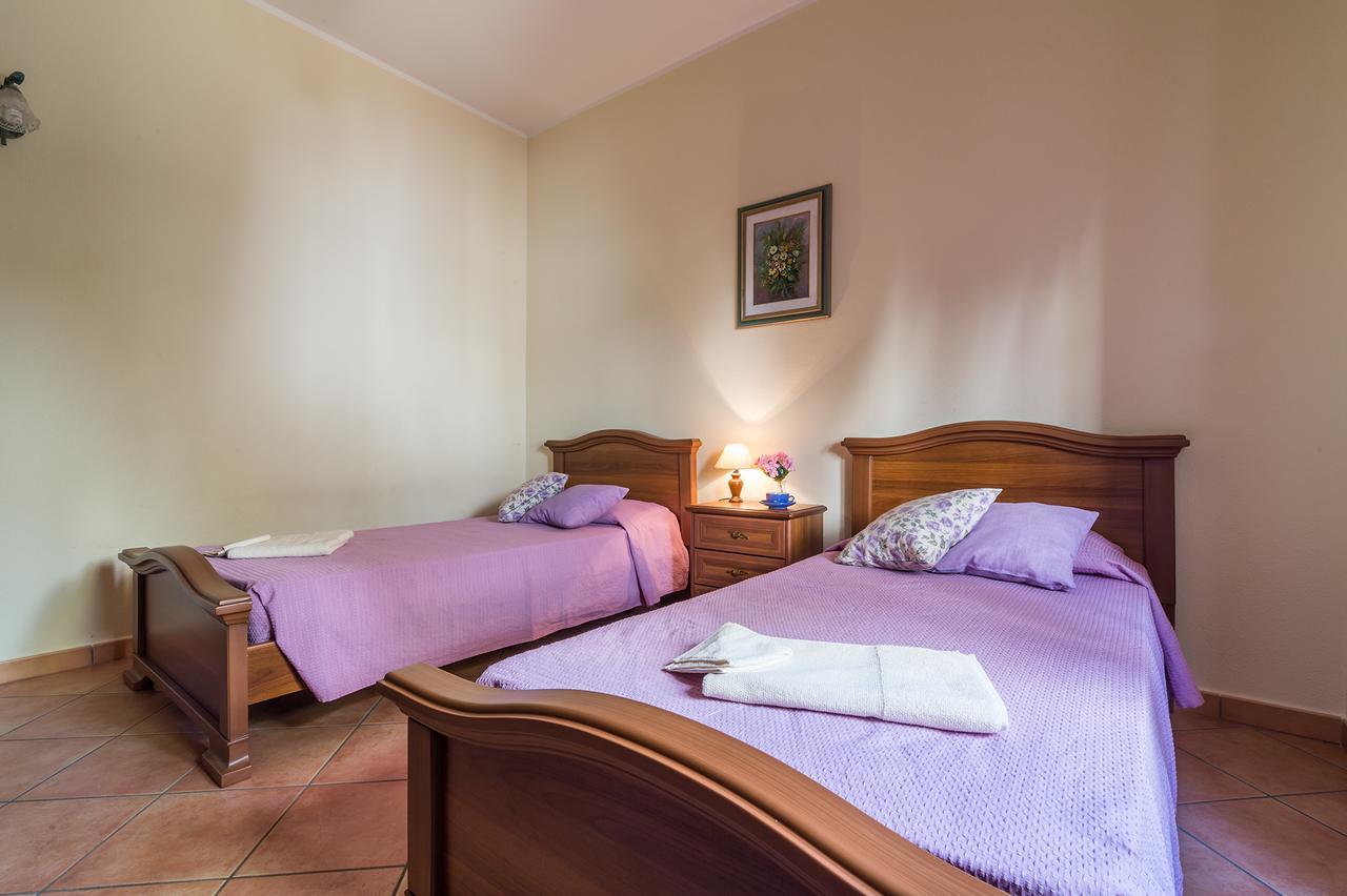 Casa Giovanni Cala Gonone Eksteriør bilde
